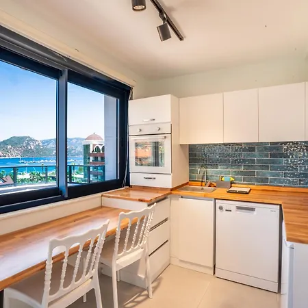 شقة فندقية Icmeler 4*